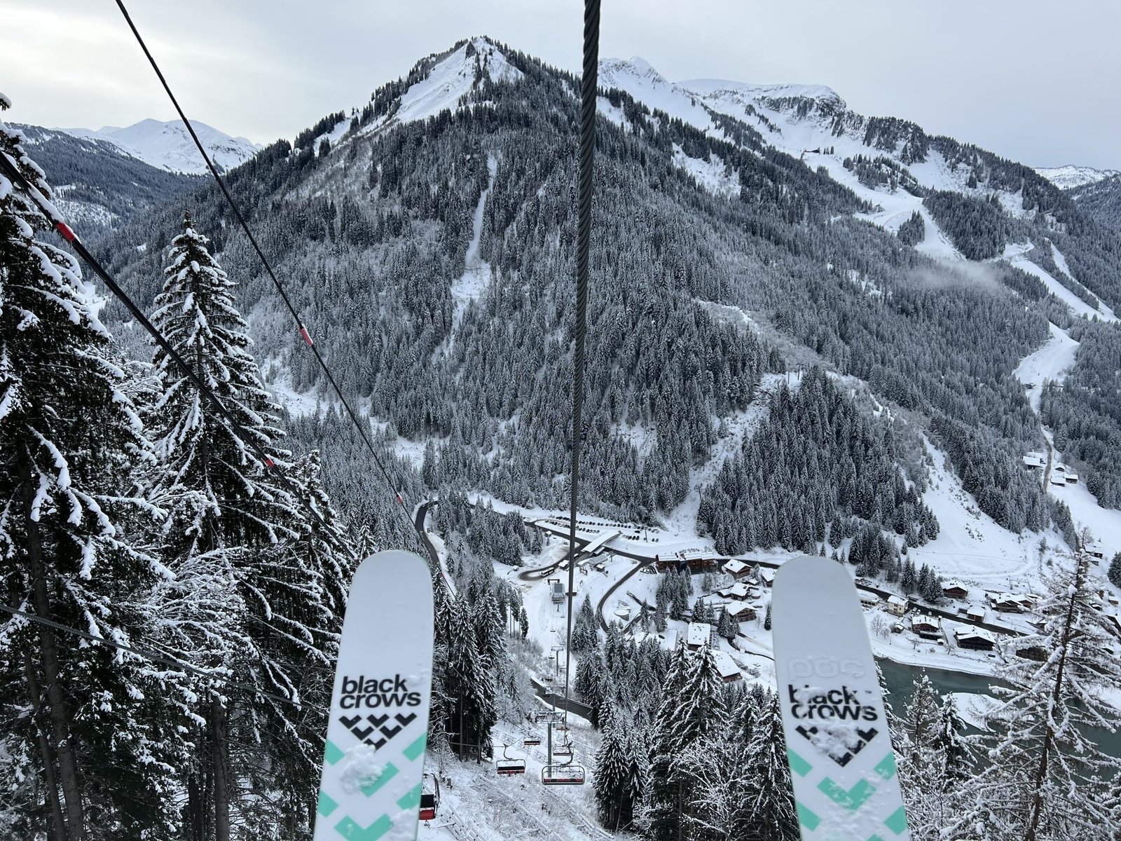 Portes du Soleil, France/Suisse, Rapport sur les conditions : Ski ensoleillé dans la 2e plus grande station du monde – SnowBrains