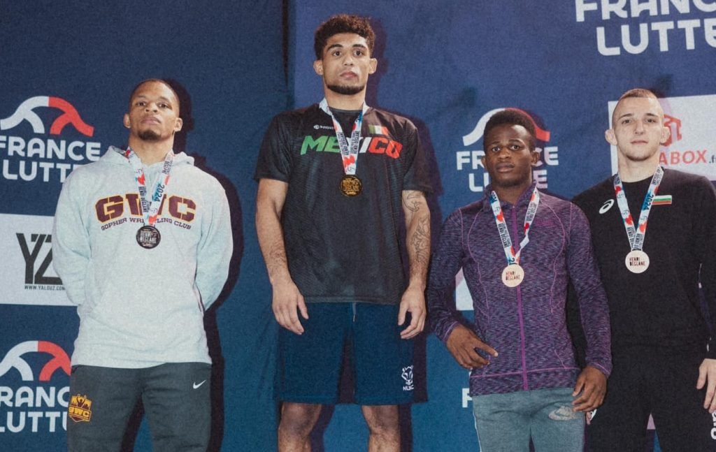 Bravo Young remporte le titre Henri Deglane en France se