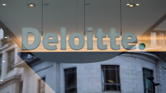 Deloitte déploie un chatbot d’intelligence artificielle pour ses employés