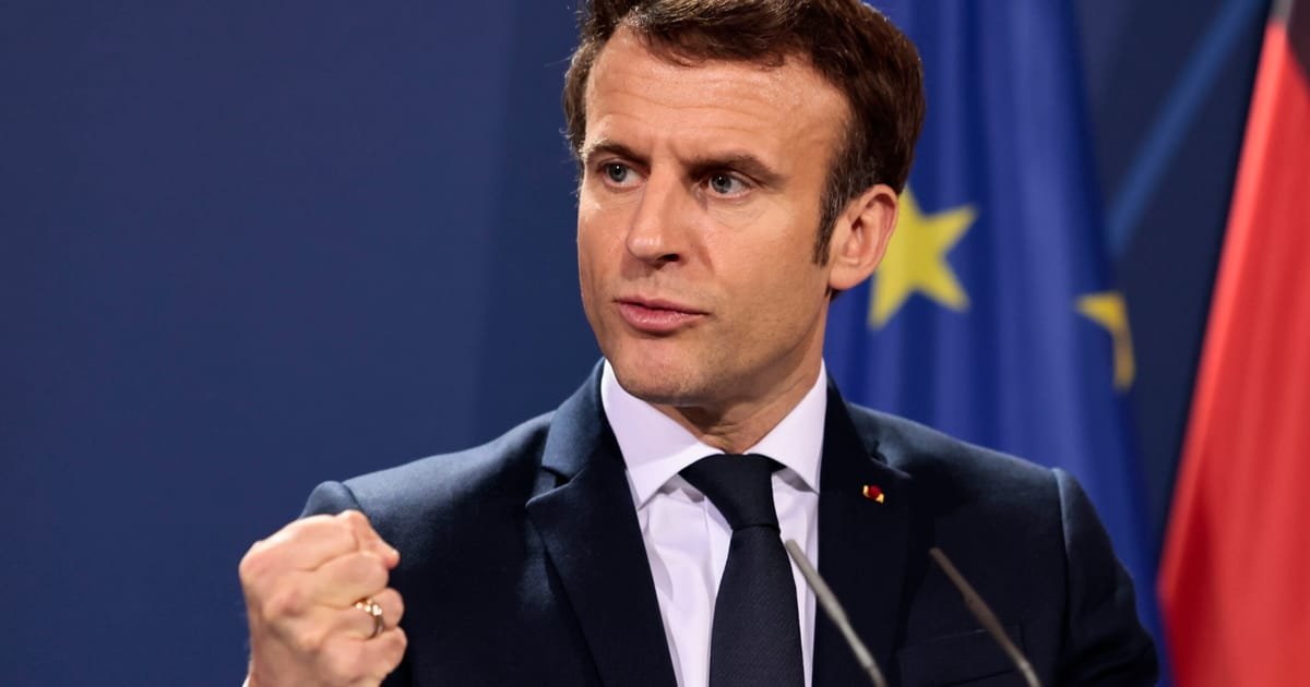 Macron : « Quelle que soit la décision de l’Amérique », l’Europe doit soutenir l’Ukraine