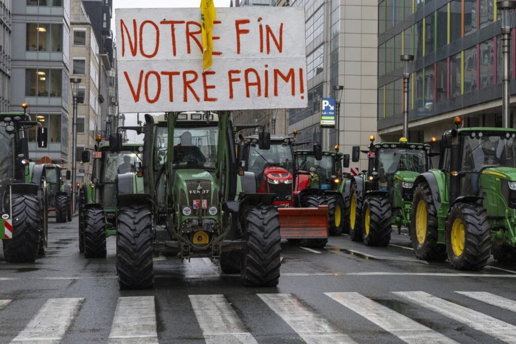 La droite tente une nouvelle fois de tuer la loi européenne sur la nature