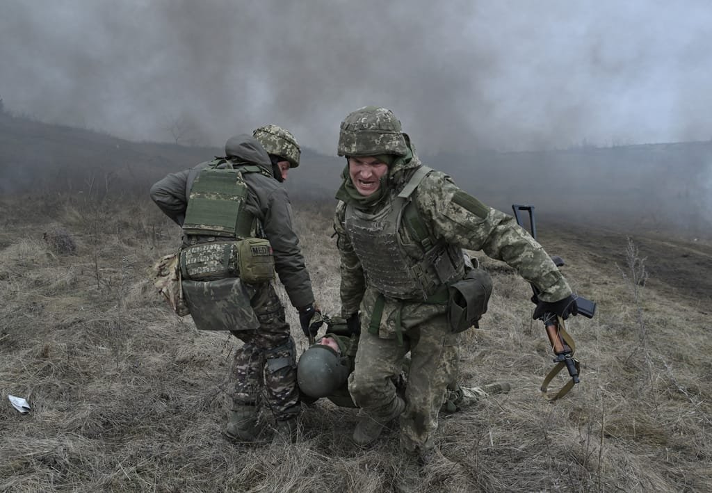 Cameron et Sikorski : ne pas se tenir aux côtés de l’Ukraine va refaire le monde tel que nous le connaissons 1 Cameron et Sikorski ne pas se tenir aux cotes