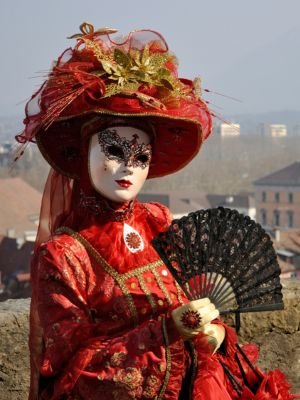 Costumes musique chars ou voir les vibrants defiles du