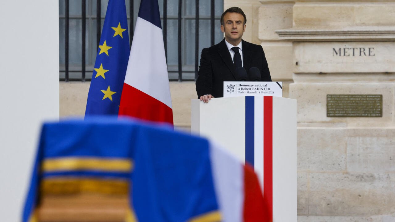 La France rend hommage à Badinter, ancien ministre de la Justice qui s’est battu pour l’abolition de la peine de mort