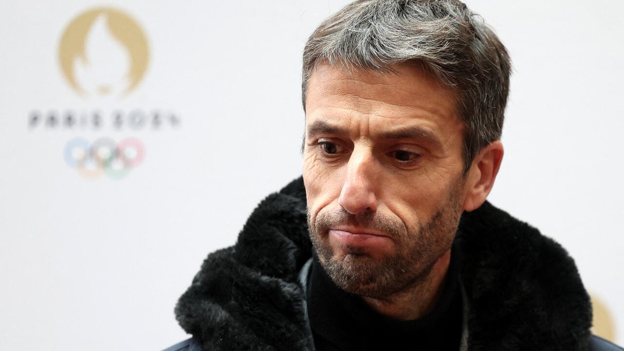 La police française enquête sur la rémunération du chef des JO de Paris, le comité exprime sa surprise