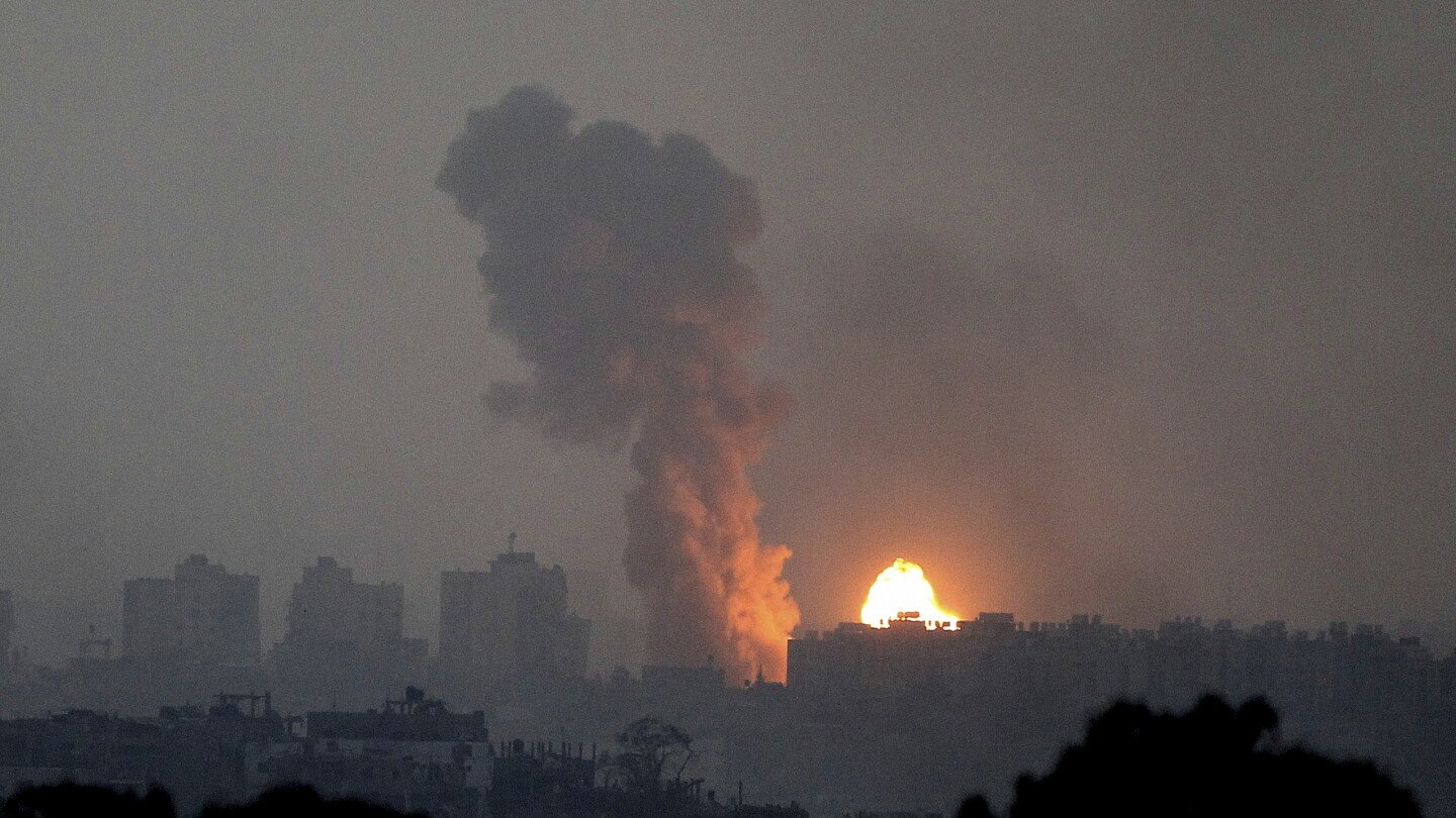 Les services Internet et téléphoniques reviennent progressivement après avoir disparu dans la majeure partie de Gaza en raison des bombardements intenses