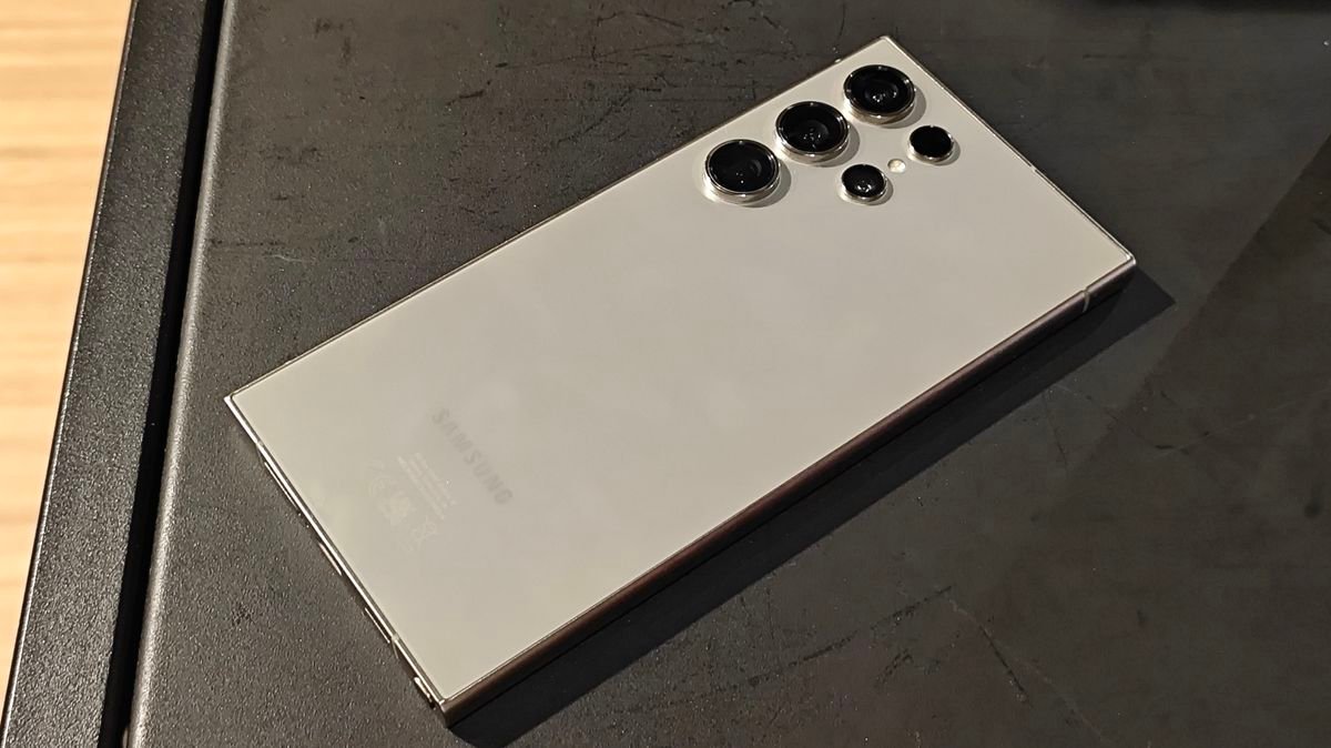 N’achetez pas un Samsung Galaxy S24 Ultra, vous trouverez un bien meilleur rapport qualité-prix dans un autre Galaxy