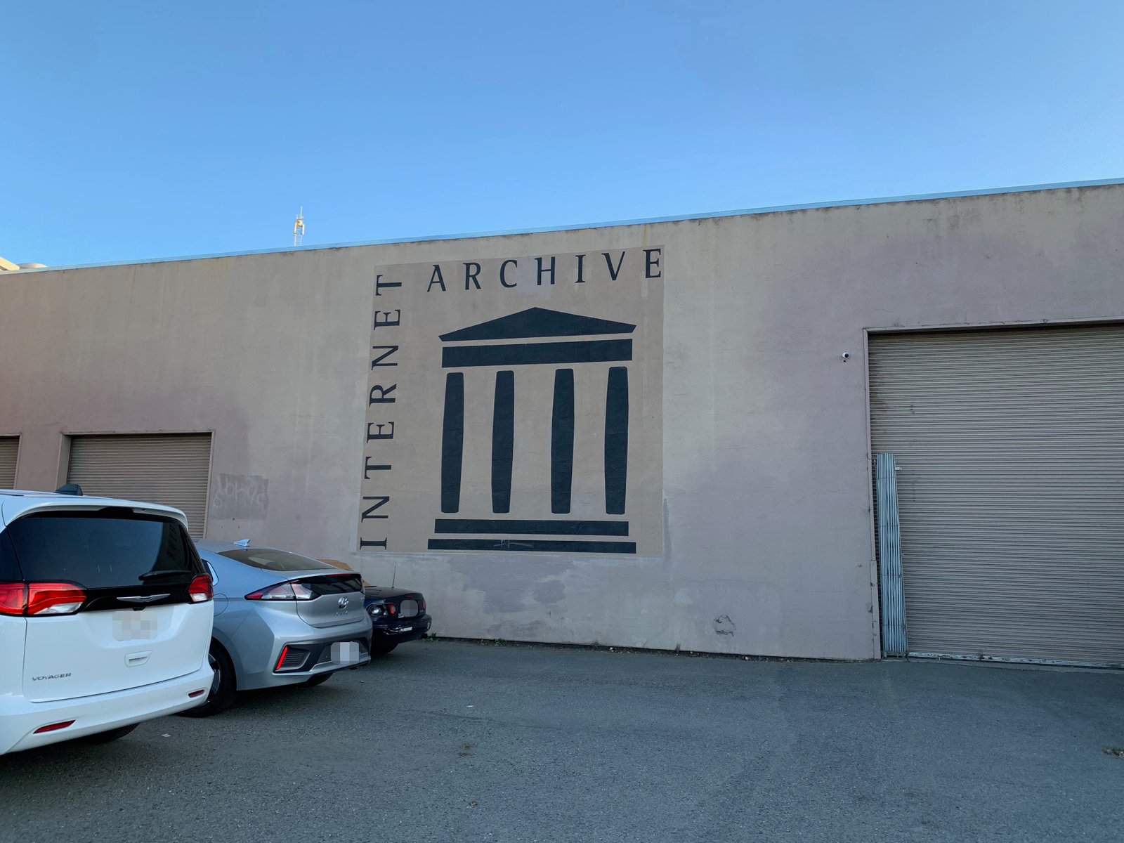 Archives physiques Internet Archive, Richmond, Californie.