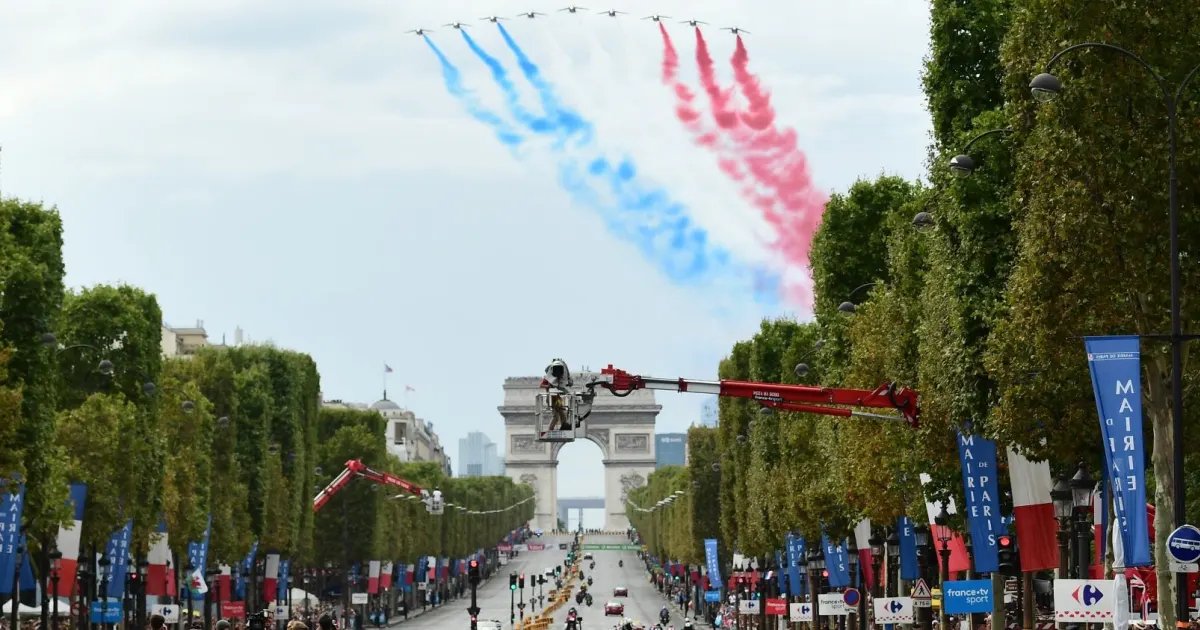 Vivez l’arrivée du Tour de France sur les Champs-Elysées
