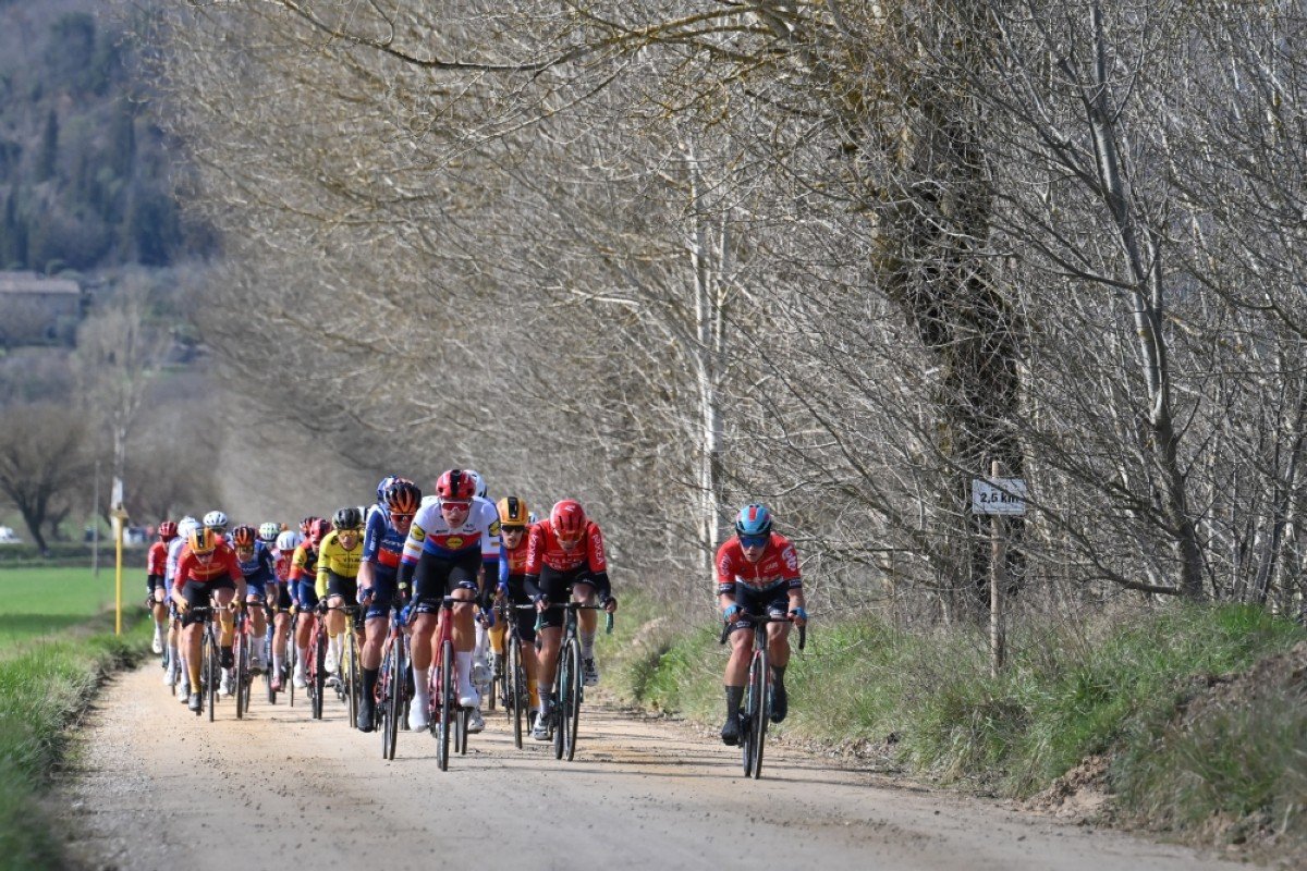 Evenepoel et Roglic goûtent au Tour de France à Paris-Nice