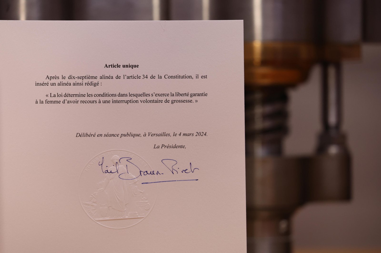 Un document formel a clairement clarifié le changement
