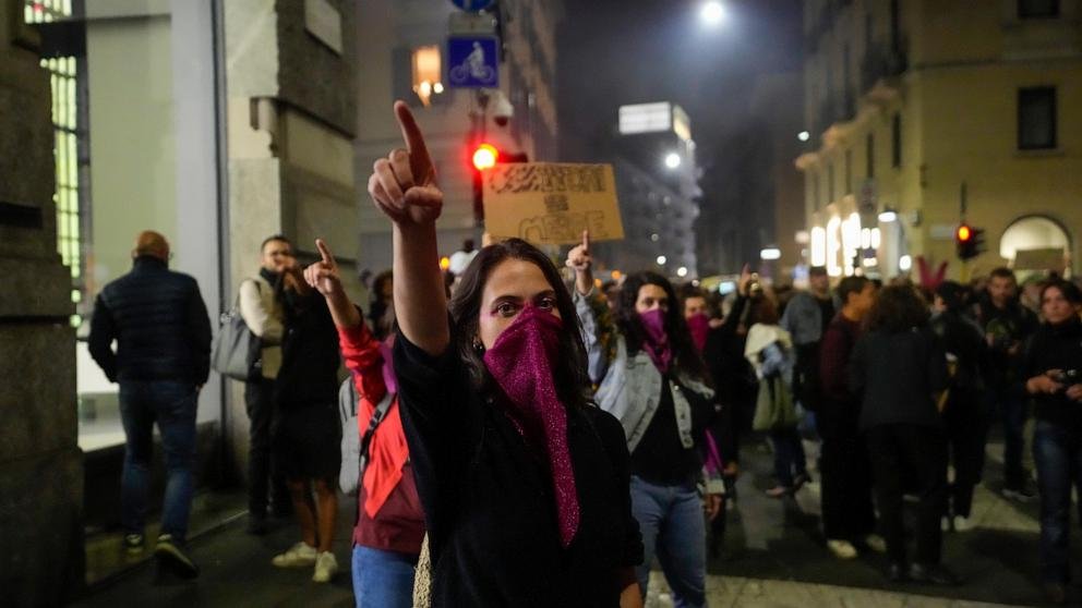 Alors que la France garantit le droit à l’avortement, d’autres pays européens cherchent à élargir l’accès