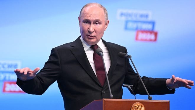 Le président russe Vladimir Poutine a déclaré que les suspects de l'attaque fuyaient vers l'Ukraine.