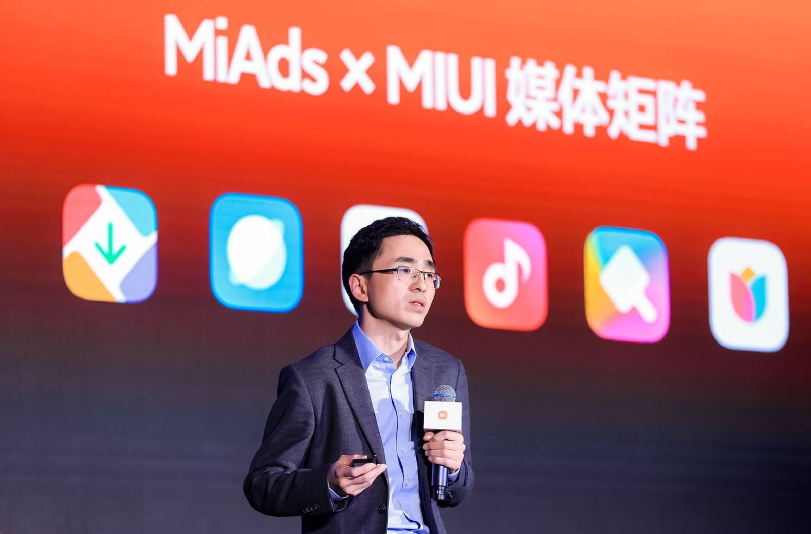 Qiang Song, general manager, international internet business department, Xiaomi, during his speech on the companys mobile advertising products at the Xiaomi Internet Partner Conference in Beijing.