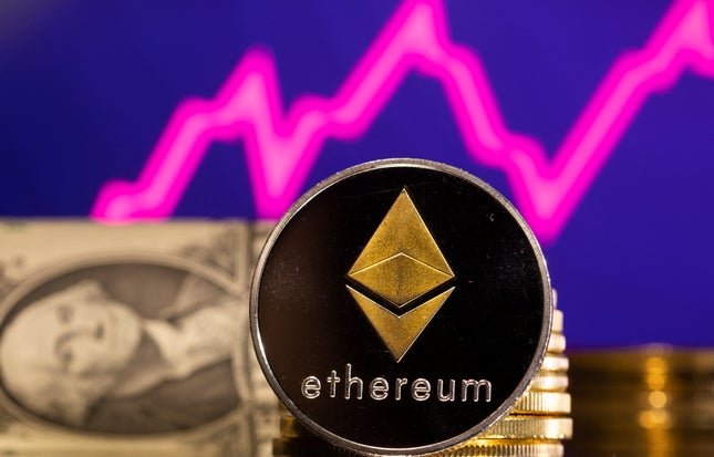 Image de l'article intitulé Il n'y a pas que Bitcoin : 5 « altcoins » surfant sur la vague des cryptomonnaies