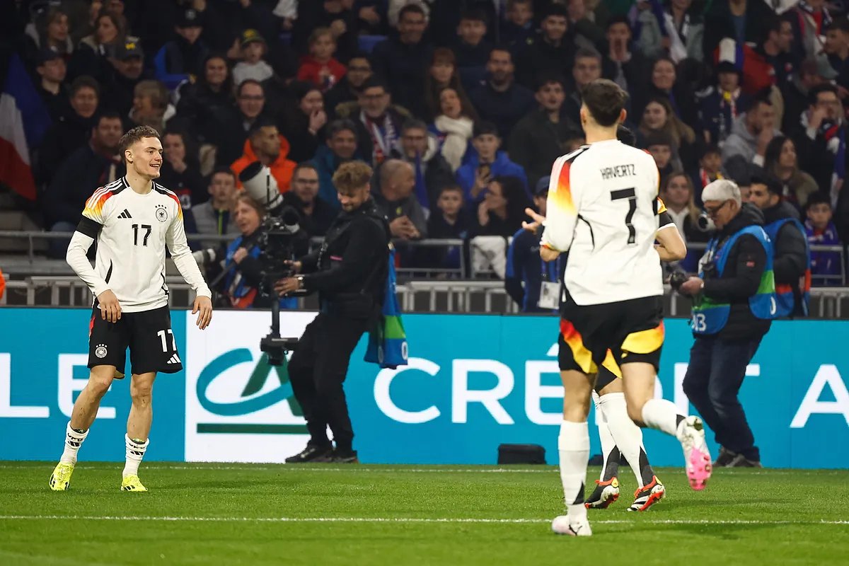 L’Allemagne coule la France alors que Kroos et Wirtz combinent dès le coup d’envoi