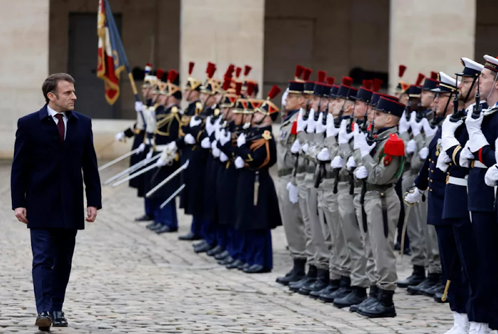 La France s'apprête à envoyer 2 000 soldats en Ukraine (SVR)