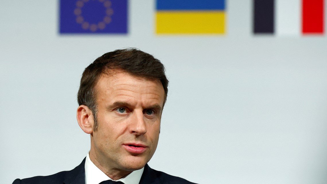 Les responsables français reviennent sur les propos du président suggérant que les troupes de l’OTAN devraient entrer en Ukraine