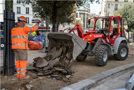 Loxam atteint le milliard d'euros de chiffre d'affaires en France 1 Machine Loxam en activité à Paris. (Photo : Loxam)