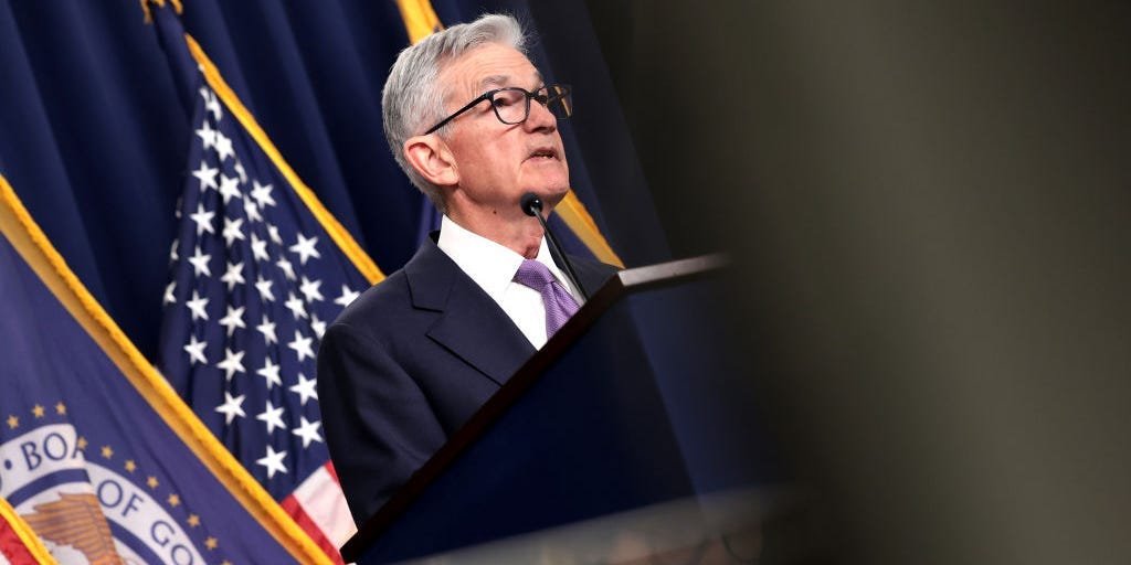 Un rallye record du Bitcoin pourrait retarder la baisse des taux d’intérêt de la Fed (JPM)