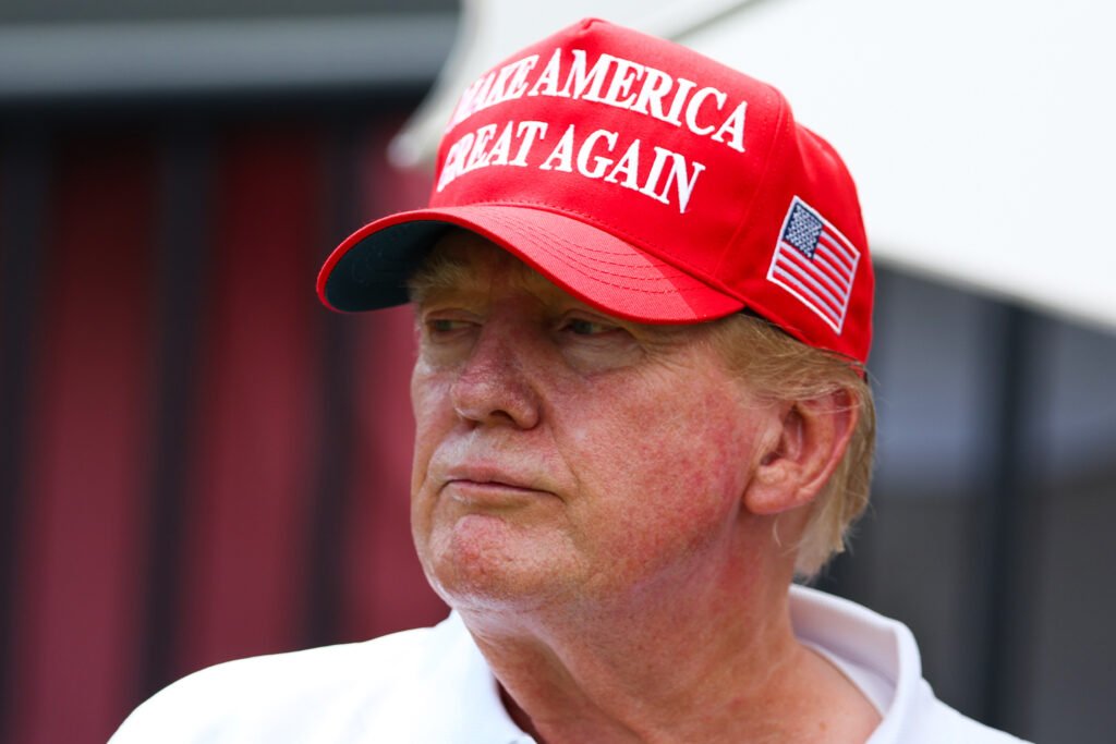 Fraîchement sorti de la réunion de Trump, Cameron du Royaume-Uni donne du fil à retordre à l’aide à l’Ukraine