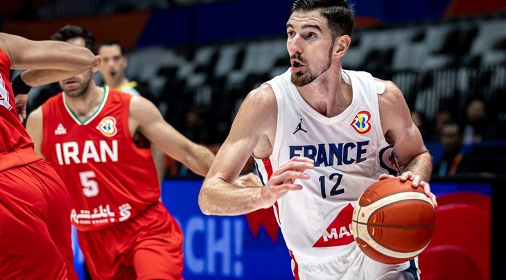 1714445596 208 De Colo se prepare pour un dernier hourra avec la