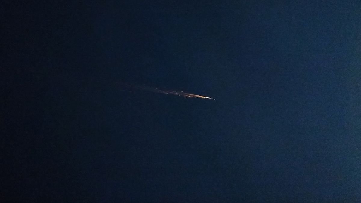 Des débris spatiaux chinois tombent sur Terre au-dessus de la Californie du Sud, créant une boule de feu spectaculaire (photos, vidéo)