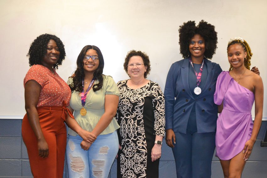 Des lycéens récompensés pour leurs aspirations en informatique