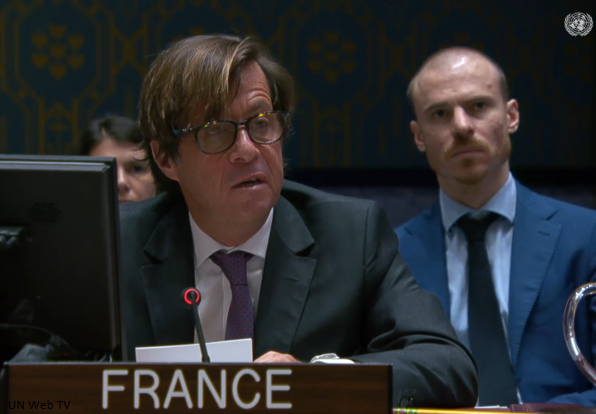 La France sera aux côtés du peuple et du gouvernement ukrainiens aussi longtemps que nécessaire