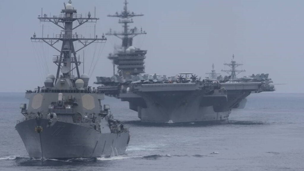 Groupe aéronaval 1 en formation
