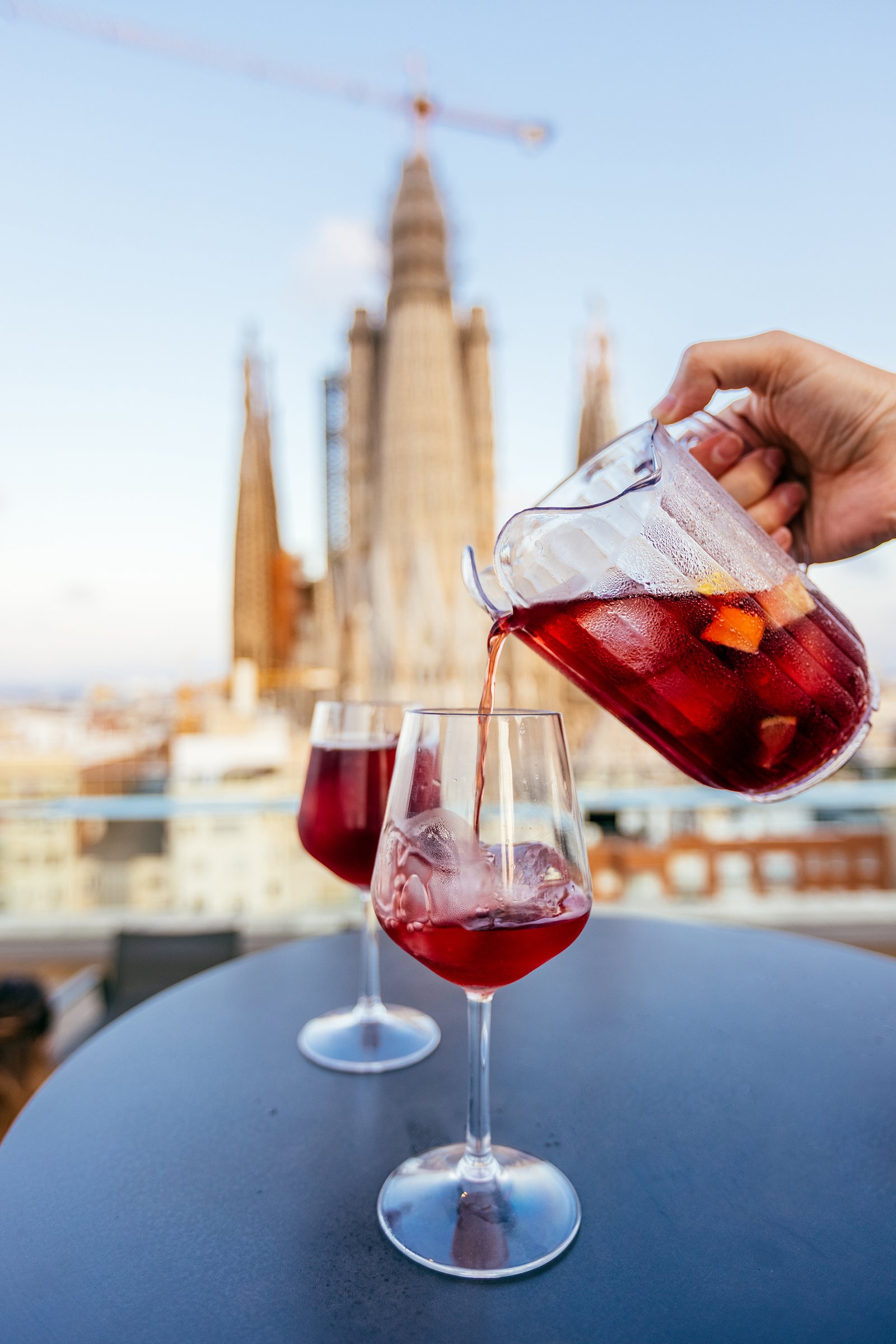 En Espagne, 10 pour cent dans les restaurants, c'est à peu près correct