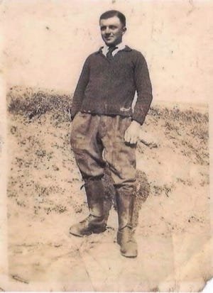 Félix Hamel, de Colleville-Sur-Mer, en France, a fait don des terres agricoles familiales pour aider à créer le Cimetière américain de Normandie, dernier lieu de repos de plus de 9 000 soldats américains tués pendant la Seconde Guerre mondiale.