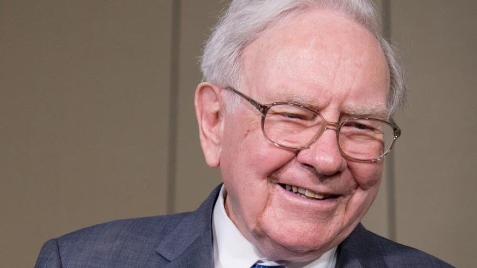 Berkshire Hathaway profite de la crypto malgré la position de Warren Buffet de ne pas acheter même « si tout m’était offert pour 25 $ »