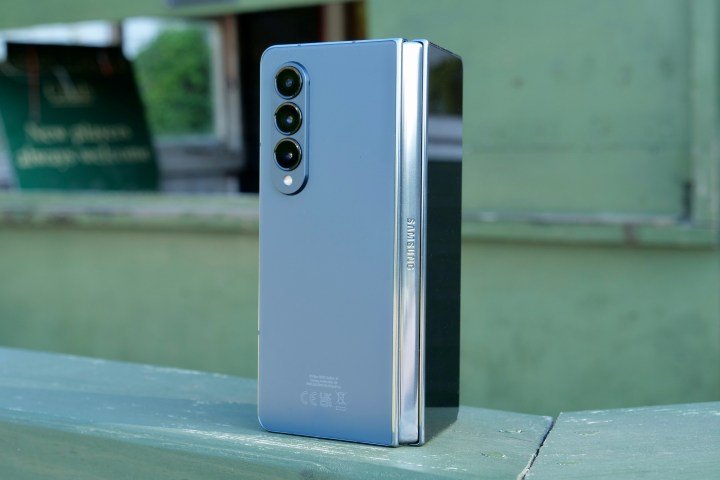 L’arrière du Galaxy Z Fold 4.
