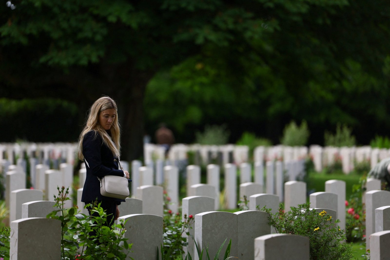 Alors que la France accueille les anciens combattants du Jour J, l’évêque rappelle les religieuses perdues dans les bombardements alliés