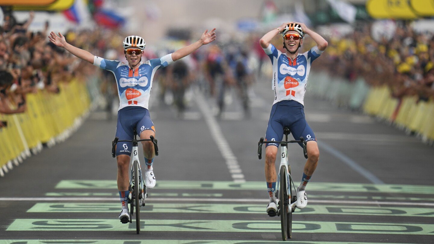 Bardet remporte la première étape du Tour de France en Italie, alors que Cavendish est en difficulté