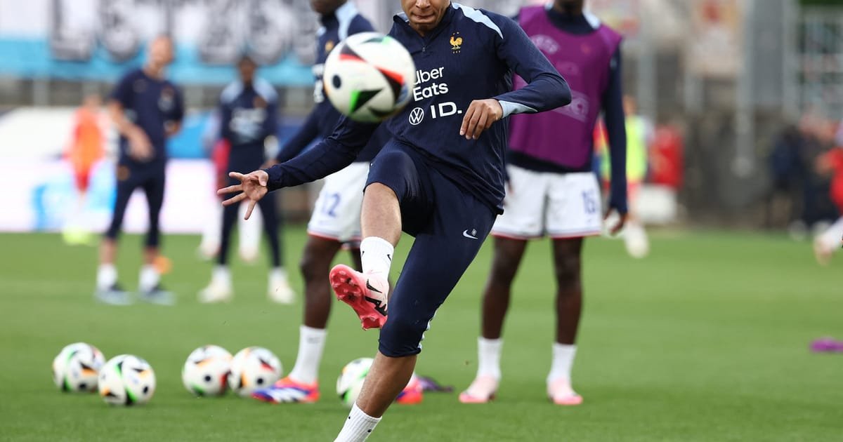 Envie de vous familiariser avec la politique française ?  Regardez le football.