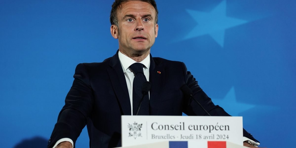 La montée en flèche de la dette de la France pourrait conduire à des appels à quitter l’UE, prévient une grande banque