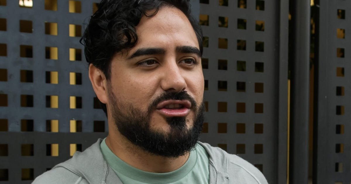 Le « hooligan » d’extrême droite perturbe la politique espagnole