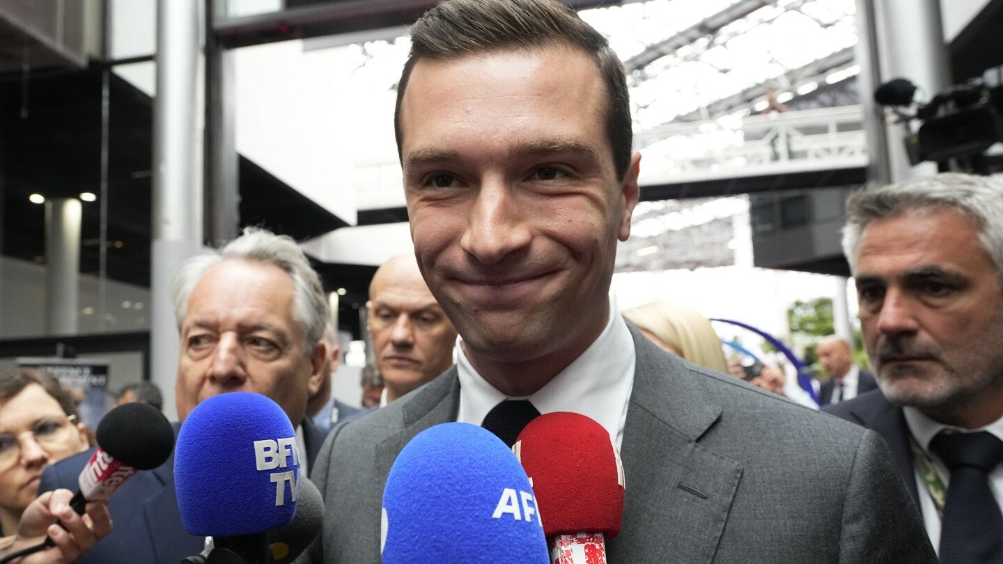 Le leader d’extrême droite Bardella fait marche arrière sur le retrait de la France du commandement militaire stratégique de l’OTAN