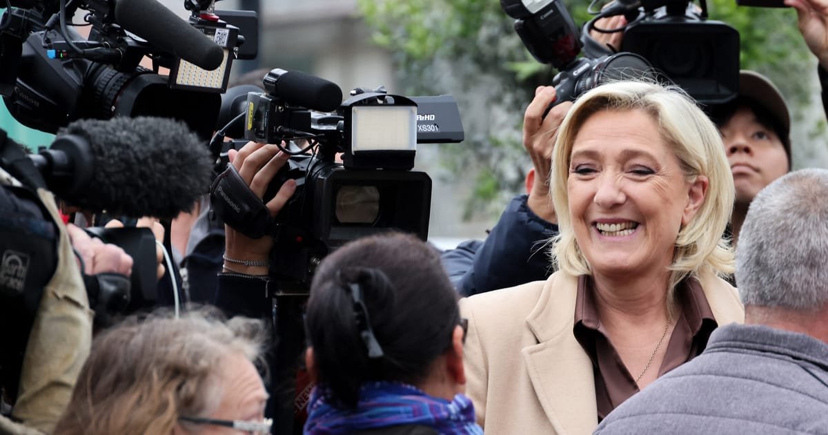 L’extrême droite française fait marche arrière sur des propositions coûteuses alors que les marchés s’effondrent