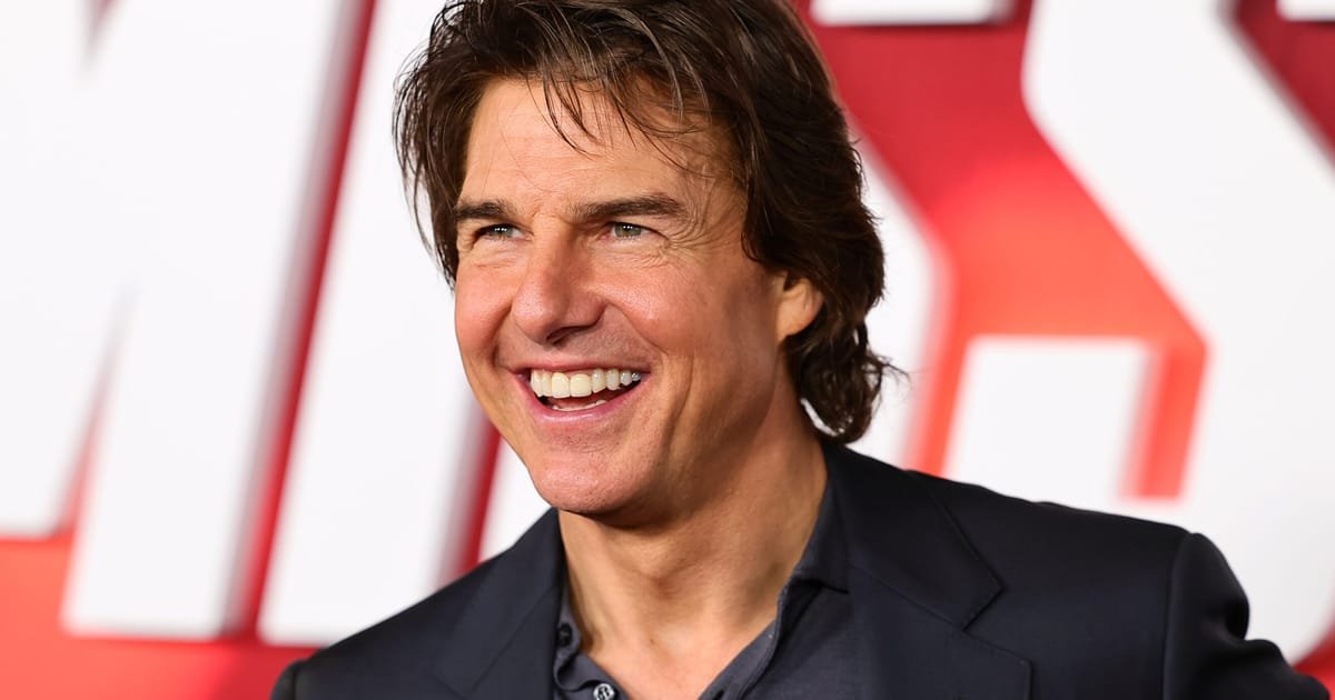 Mission impossible?  Tom Cruise tente de monter dans la voiture du Premier ministre britannique