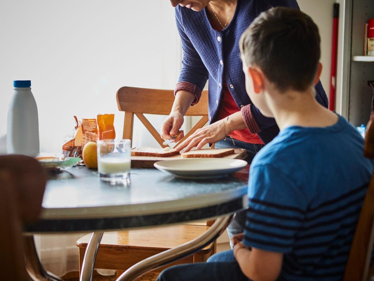 Mon fils de 15 ans et moi vivons en France et aux États-Unis.  Nous sommes plus actifs en France, mais apprécions le rythme plus lent du Sud.