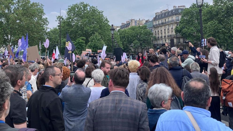 Alors que la France se remet du viol d’une jeune fille juive, l’antisémitisme prend le dessus dans la campagne électorale