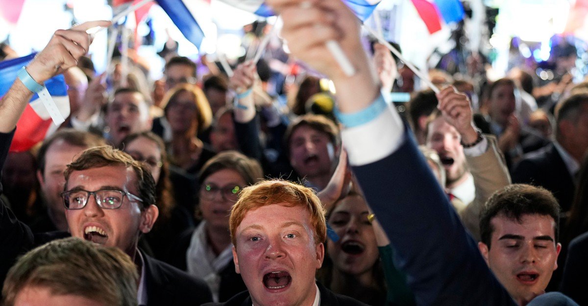 Comment Macron a perdu la France face aux extrêmes