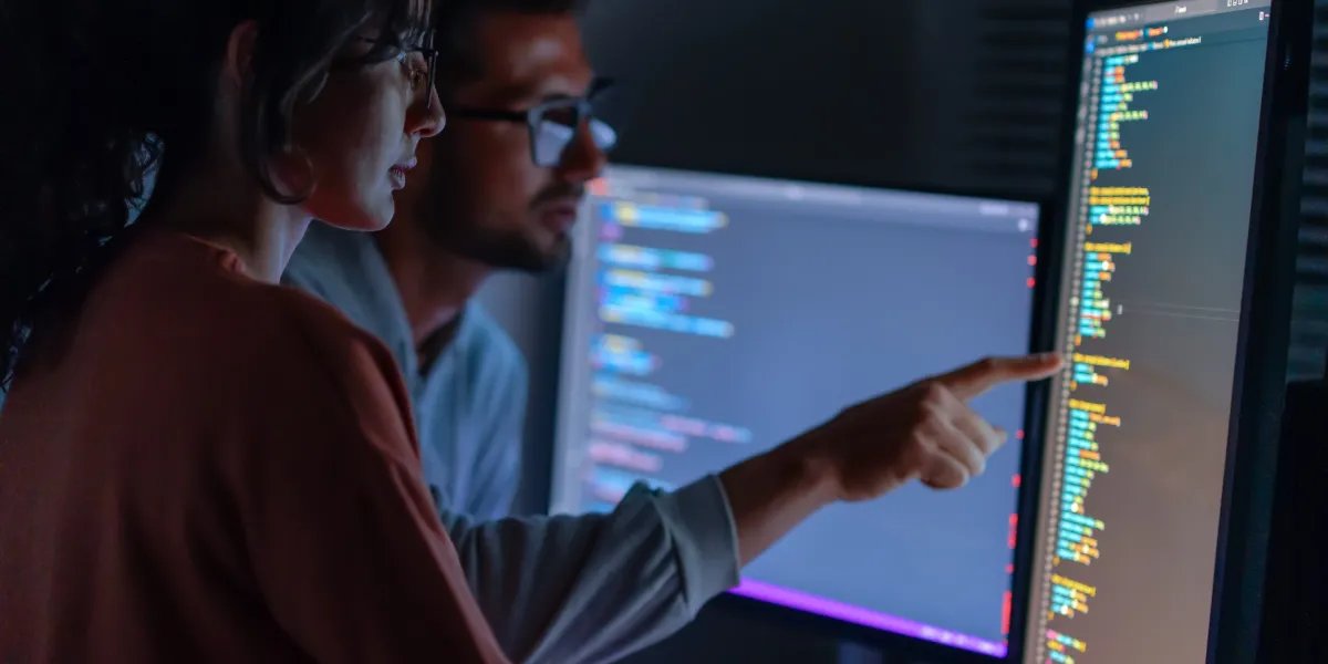 La cybersécurité est désormais un sport d’équipe face à une vague d’attaques génératives basées sur l’IA, affirment les experts en technologie