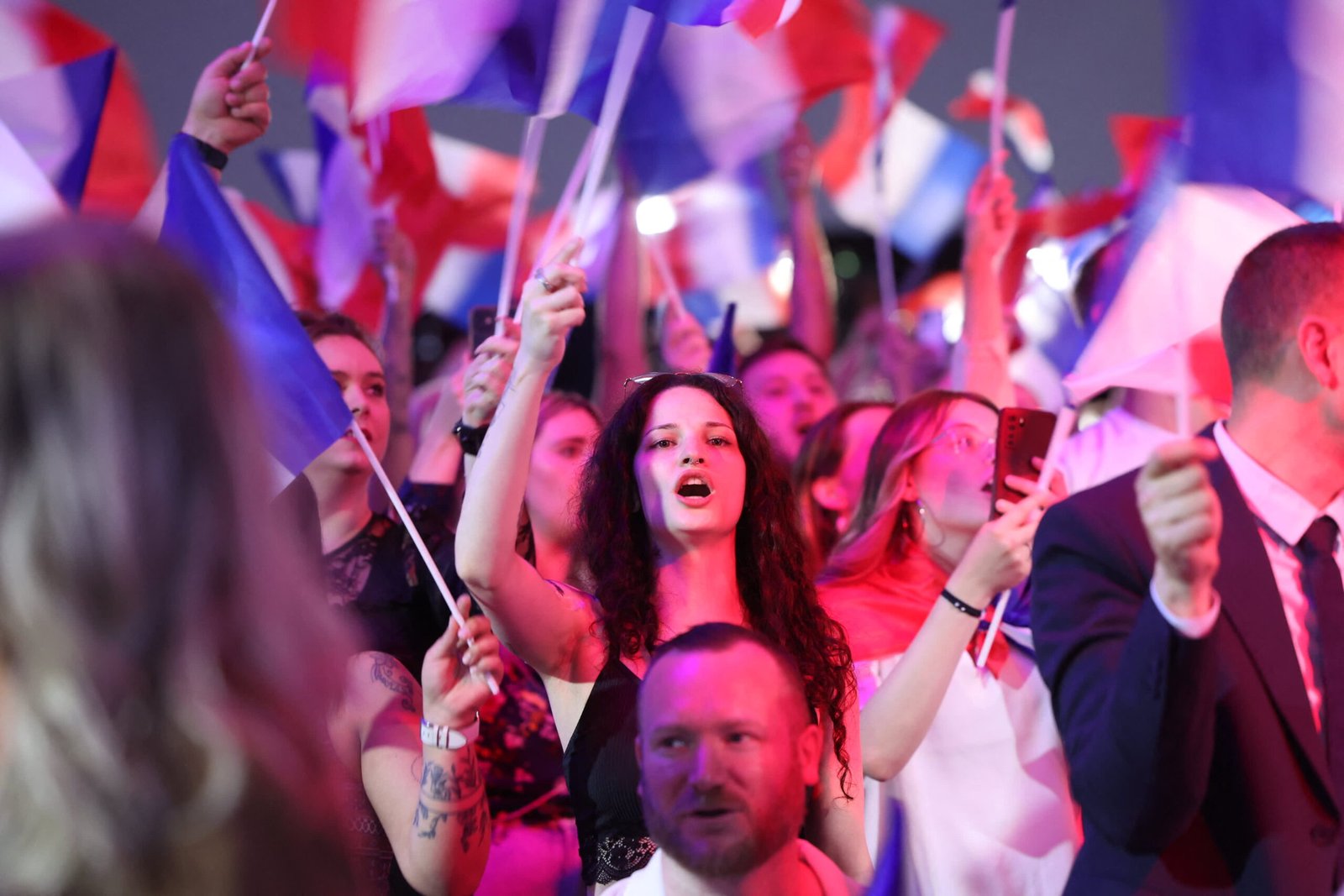 L’avenir politique de la France est en jeu lors du dernier tour des élections anticipées