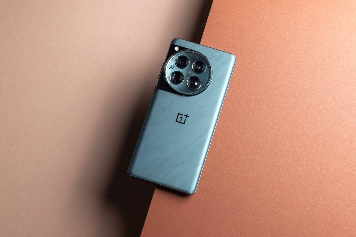 Image du téléphone OnePlus en vert