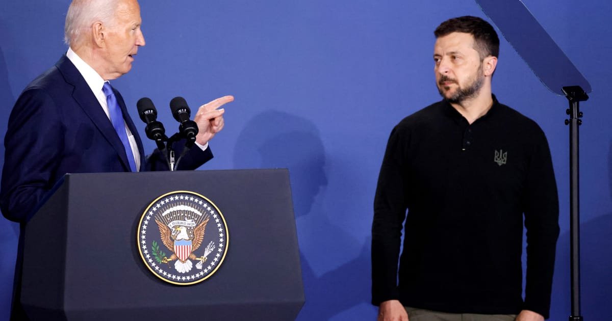 Biden promet davantage de missiles de défense aérienne avant le jour de l’indépendance de l’Ukraine