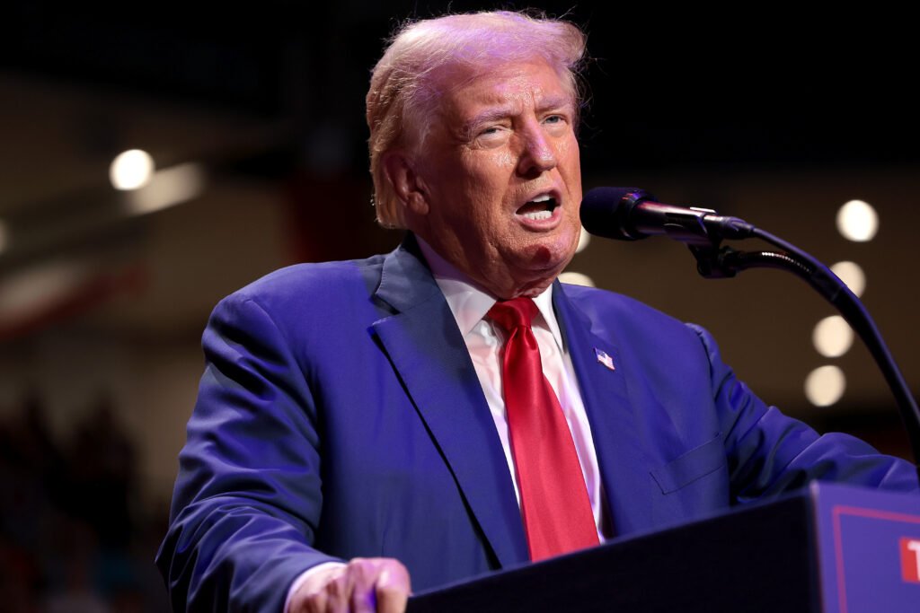 L’équipe Trump à propos de la ministre britannique qui l’a attaqué : Qui est-elle ?